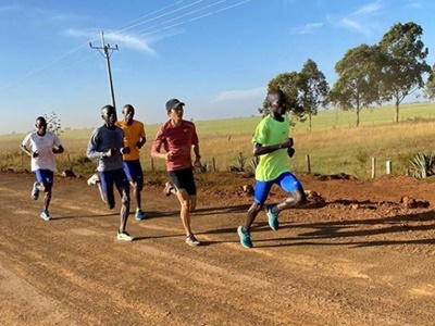 マラソン大迫傑すぐる頑張れ 東京オリンピック代表 ケニアで活動 練習は エンジェルニュース
